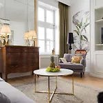 Chestnut & Eliza Suites
