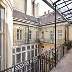 Luxury Apartment By Hi5 - Szervita Suite