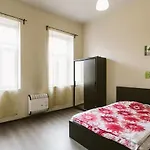 Nice Studio Near City Center