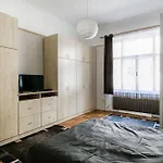 Kiraly 51 Apartment