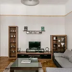 Kiraly 51 Apartment