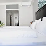 Standard Apartment by Hi5 - Régiposta 13