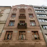Molnar 21 Apartment