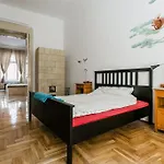 Molnar 21 Apartment
