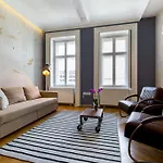 Designer Dream Home In The Absolute Center