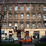 Michael Apartment With 2 Rooms Near Gozsdu Udvar