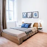 City Heart Apartment