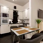 Luxury Dream Home In The Absolute Center