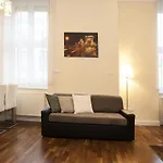 Anna Apartment