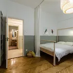 Dill Apartment