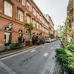 Kiraly 21 Center Apartments