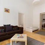 Kazinczy 32/Ii-Piano Central Apartments