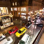 d.Five Király Street Superior Apartment with City View