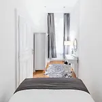Dominik Apartment