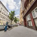 Saffron Apartment