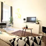 Izabella Studio