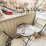 Bpr Orange Dream Apartment