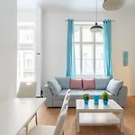 New - Super Nice Super Central
