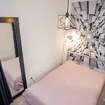 Choosy City Flat