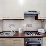 Bpr Turquoise Simplicity Apartment