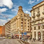 Rumbach Apartment