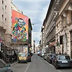 Amilia Apartment