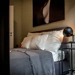 Brand New Amazing Apt. In The Heart Of Budapest