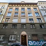 Bpr Emerald City Apartment