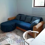2 Bedroom Apartment Near Heroes Square