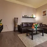 Mentha Apartments