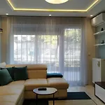 Luna Apartment