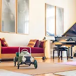 Stunning Spacious Art Nouveau Apart , Grand Piano