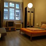 Hobar Hostel