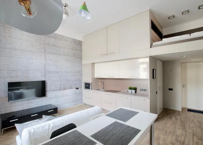 Standard Apartment by Hi5 - Gellért Spa Area