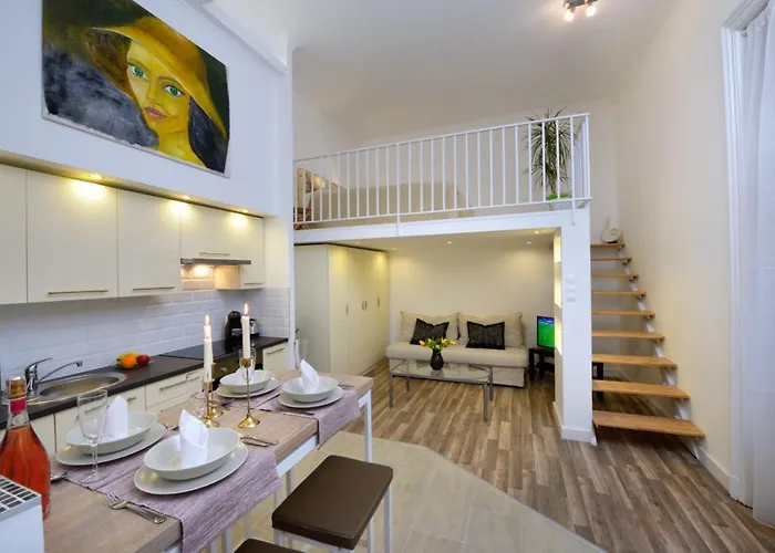 Orangehomes Two Bedroom Apartment Raday Str.