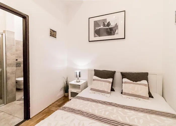 Real Apartments Klauzal II
