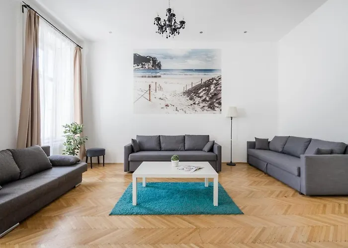 Real Apartments Vadasz