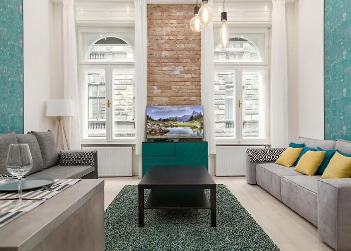 P43 Paulay Apartment