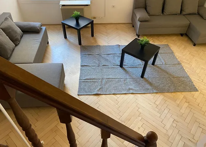 Király78 Huge Apartment