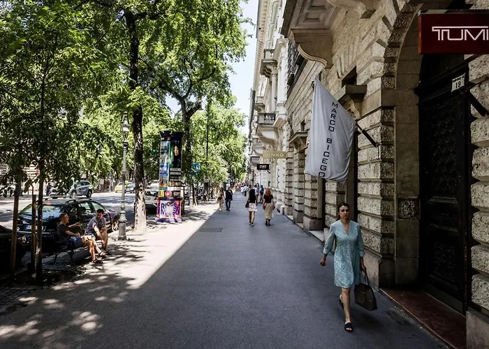 Andrassy 13 Center Apartment
