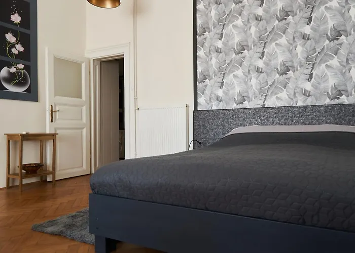 Ili Apartment
