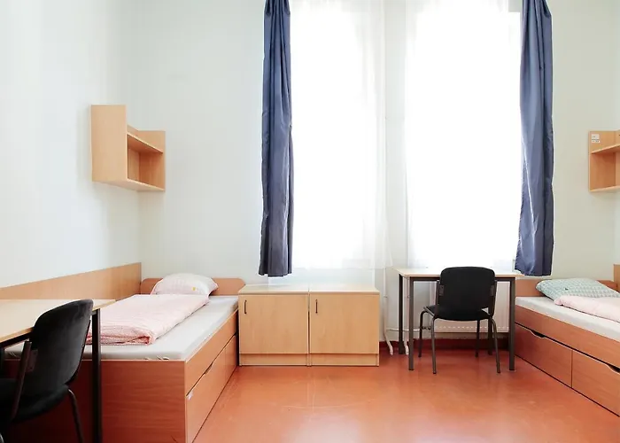 Pop Up Hostels - Downtown