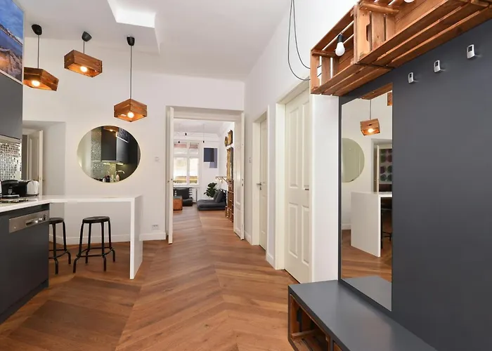 Daylight Apartment, The Best Location