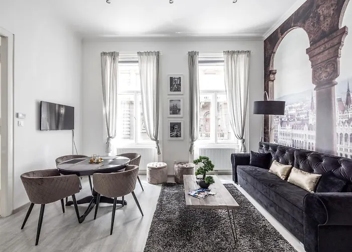 Mystic Dreamy Apartment