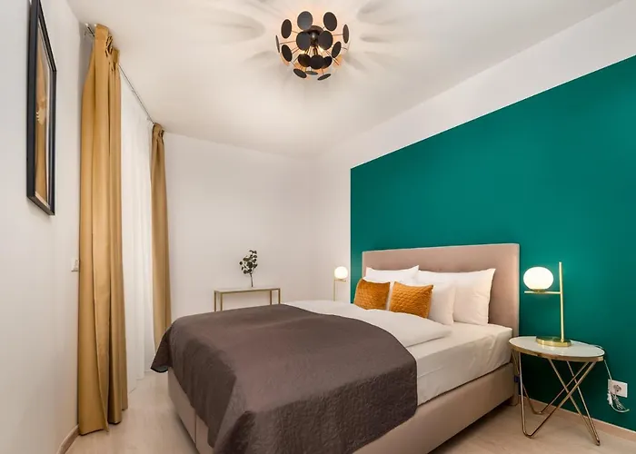 Vagabond Grandor Apartments&Suites