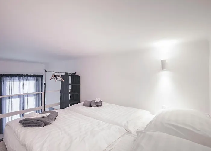 D\'Crown Residences