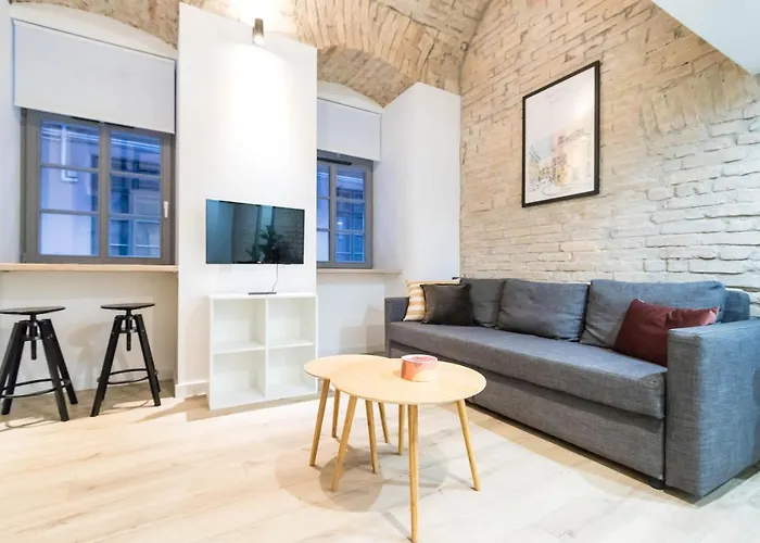 Kiraly Downtown Studio