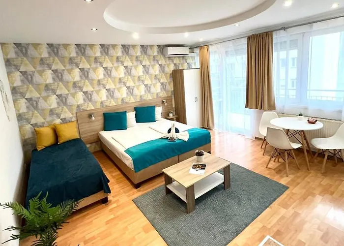Star Apartments With Free Parking