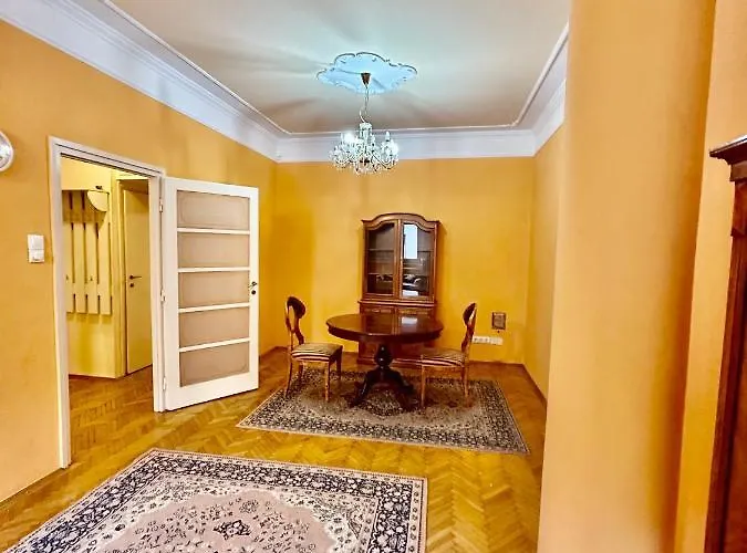 Panorama Apartment With Danube View