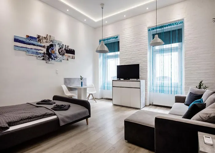 Elegant Studio In Central Budapest